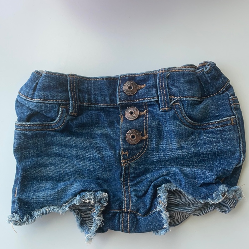 Oshkosh high waisted jean shorts. Size 12months